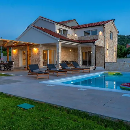 Holiday home Bodula