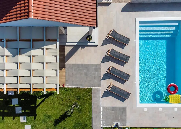 Bodula * Ζαντάρ